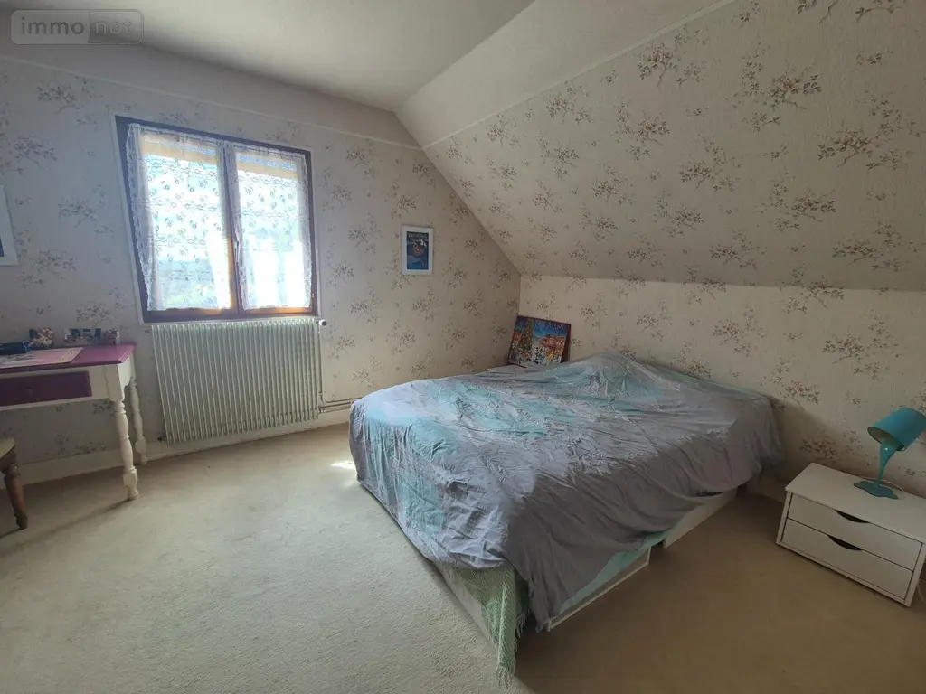 Maison a vendre Saints-en-Puisaye 89520 Yonne 89 163 m2 6 pièces 169000 euros Ref 111 007