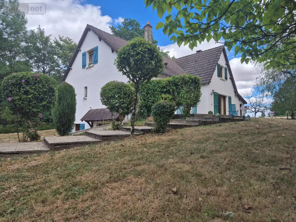 Maison a vendre Saints-en-Puisaye 89520 Yonne 89 163 m2 6 pièces 169000 euros Ref 111 012