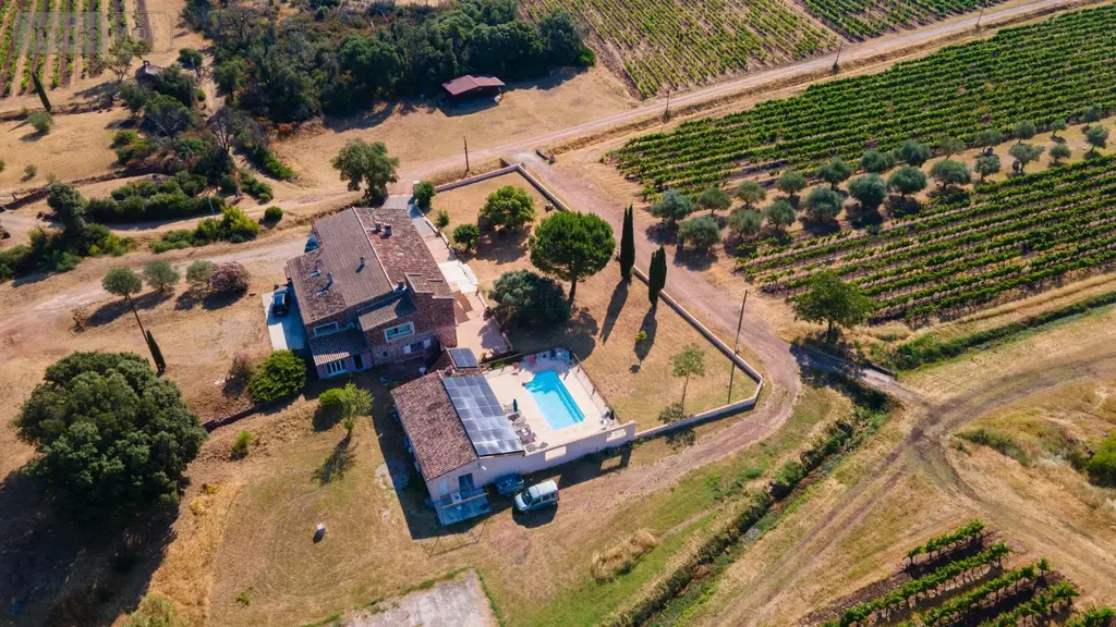 Propriete viticole a vendre Gonfaron 83590 Var 83 420 m2 1450000 euros domainegonfaron 002