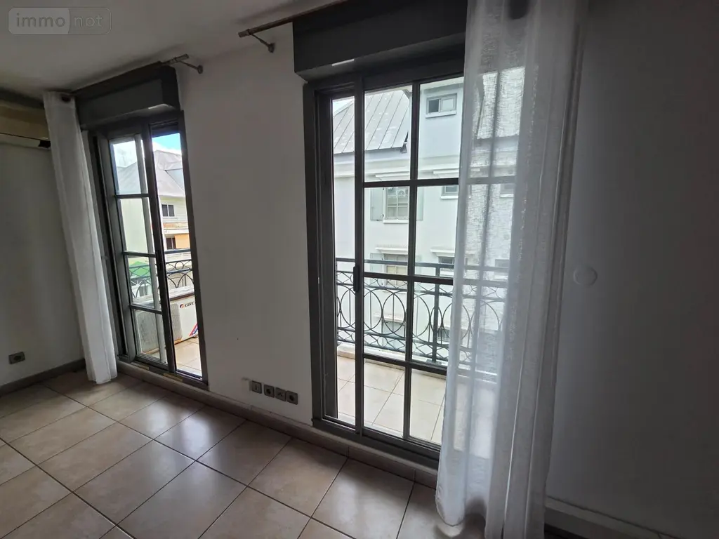 Appartement a vendre Saint-Denis 97400 La Réunion 974 68 m2 3 pièces 285000 euros 230410 004