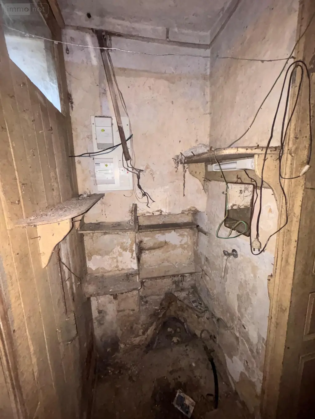 Maison a vendre Crissé 72140 Sarthe 72 100 m2 3 pièces 47400 euros LMY/FO 005