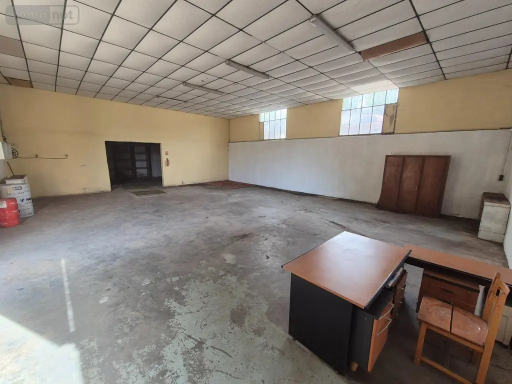 Fonds et murs commerciaux a vendre Auzits 12390 Aveyron 12 1087 m2 25 pièces 790000 euros 1190 005