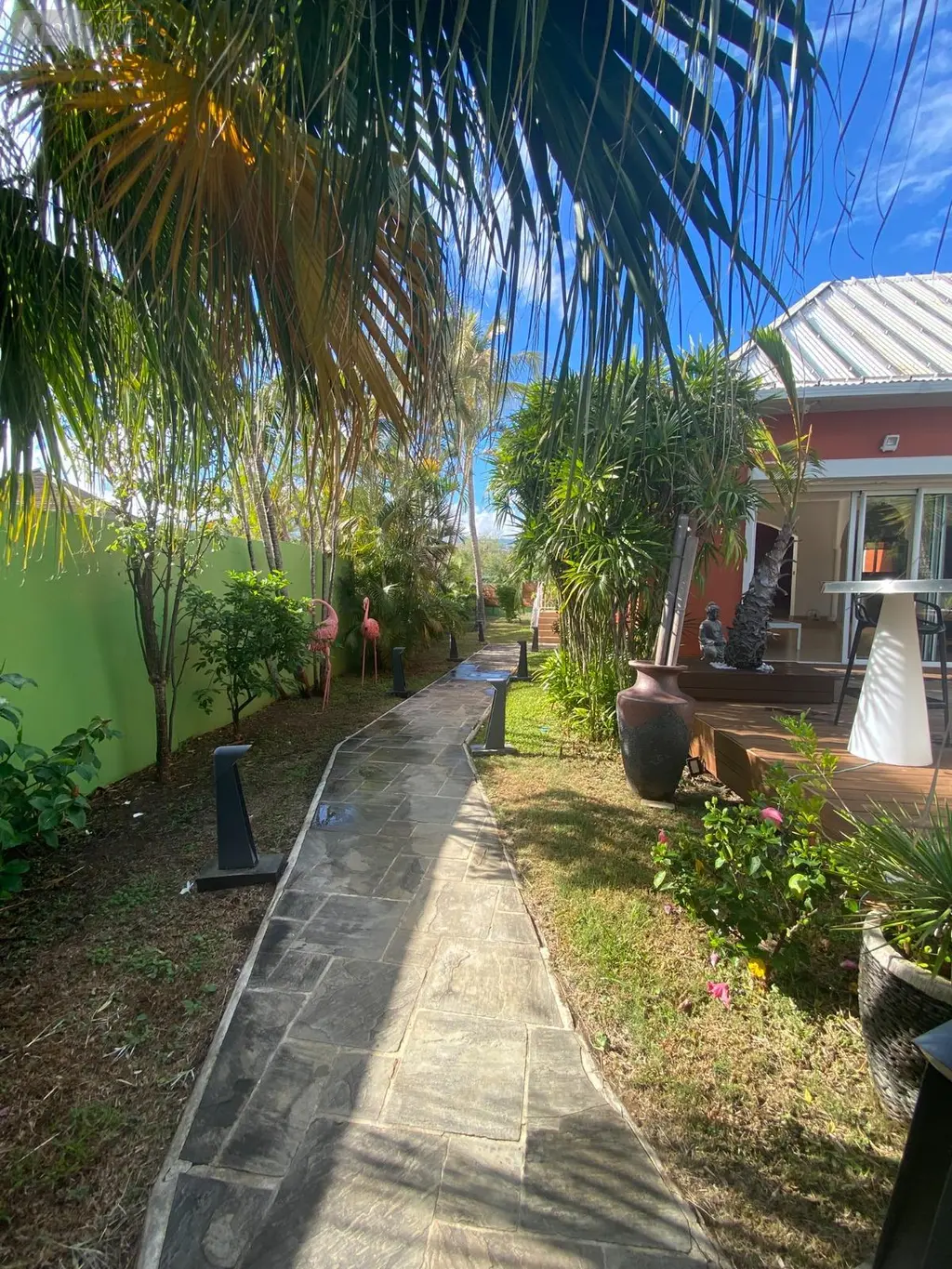 Maison a vendre Saint-Gilles-les-Bains 97434 La Réunion 974 220 m2 1390000 euros 230672 002