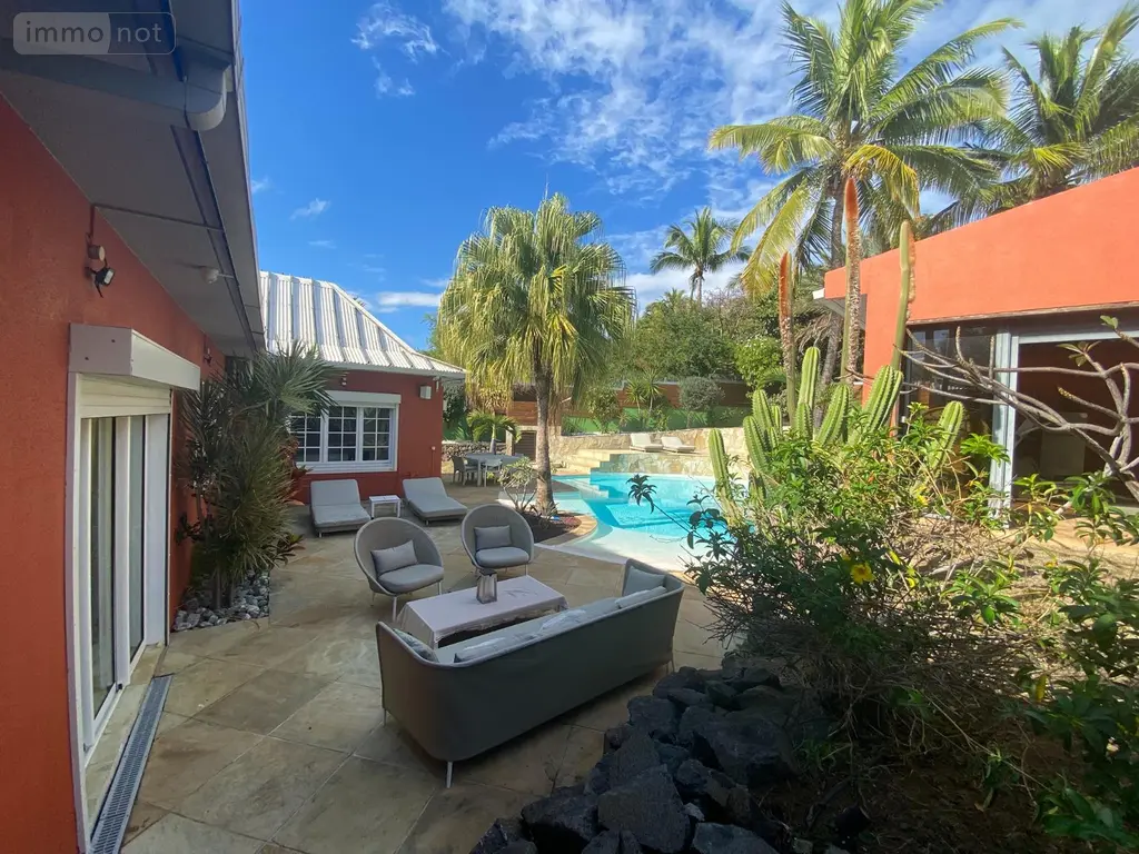 Maison a vendre Saint-Gilles-les-Bains 97434 La Réunion 974 220 m2 1390000 euros 230672 007