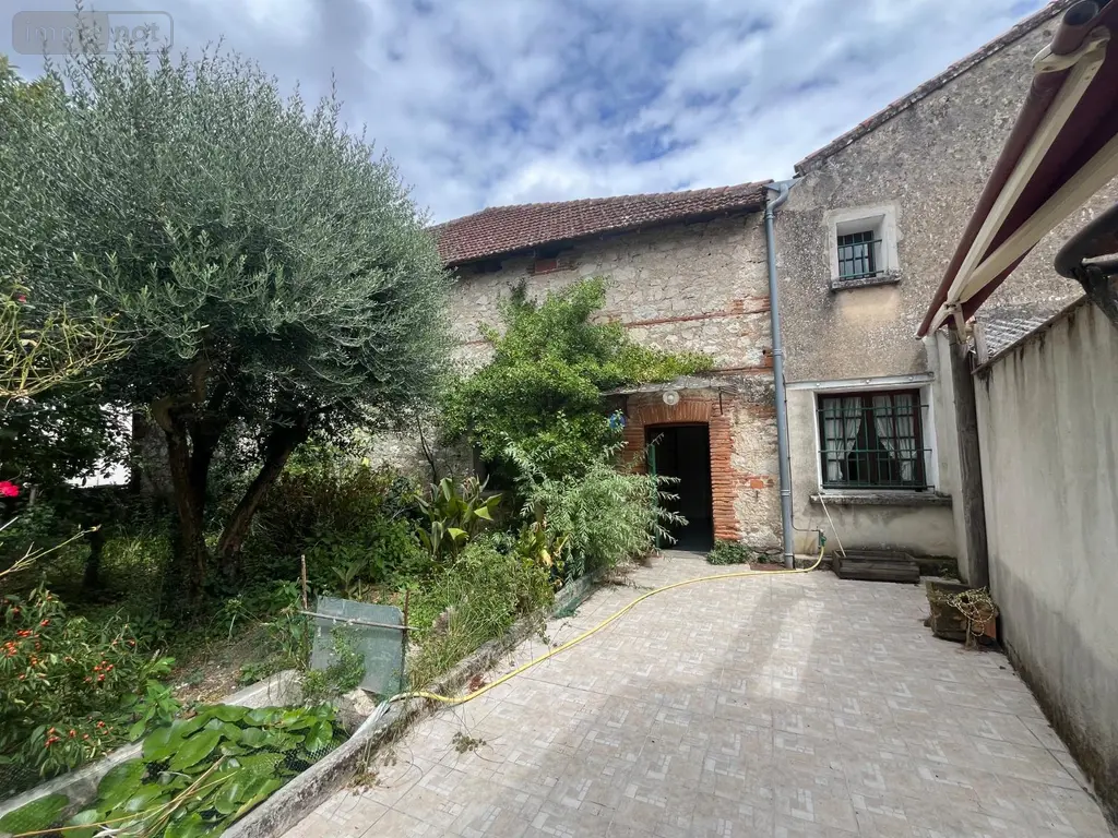 Maison a vendre Valence 82400 Tarn-et-Garonne 82 236 m2 8 pièces 302100 euros 1565 010