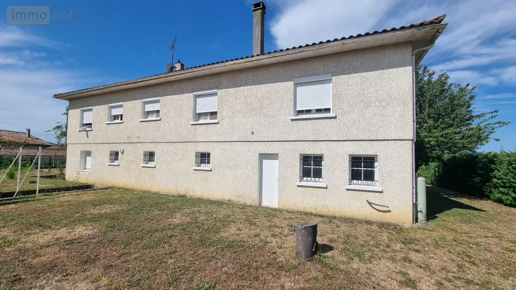 Maison a vendre Jonzac 17500 Charente-Maritime 17 160 m2 8 pièces 252000 euros 1925 001