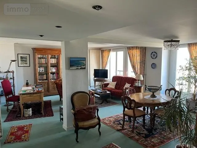 Appartement a vendre Brest 29200 Finistère 29 104 m2 6 pièces 241520 euros 11429 006