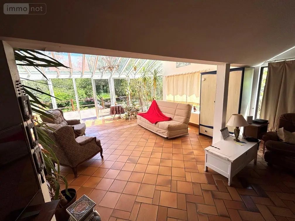 Maison a vendre La Ferté-Saint-Cyr 41220 Loir-et-Cher 41 133 m2 5 pièces 254800 euros MF 1180 004