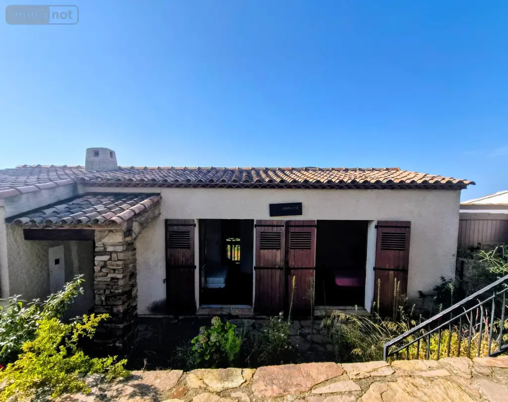 Maison a vendre Le Lavandou 83980 Var 83 90 m2 5 pièces 580000 euros villalavandou 002