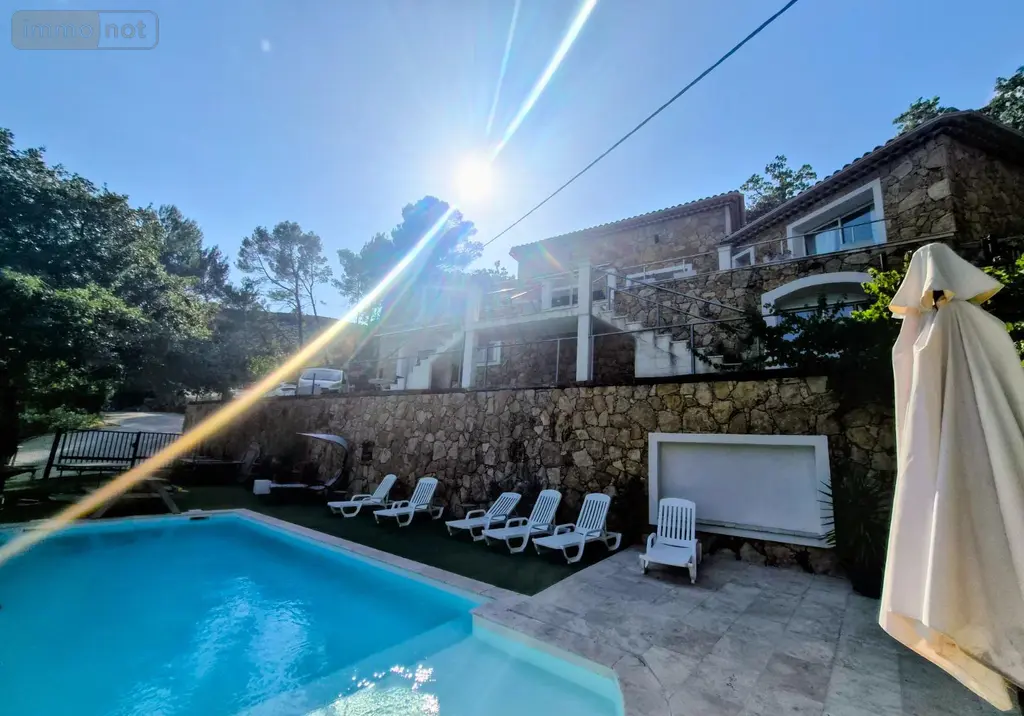 Maison a vendre Le Cannet-des-Maures 83340 Var 83 200 m2 8 pièces 775000 euros villalecannet 022