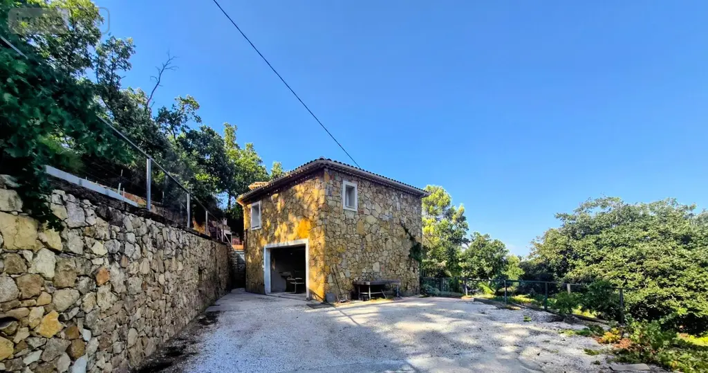 Maison a vendre Le Cannet-des-Maures 83340 Var 83 200 m2 8 pièces 775000 euros villalecannet 025