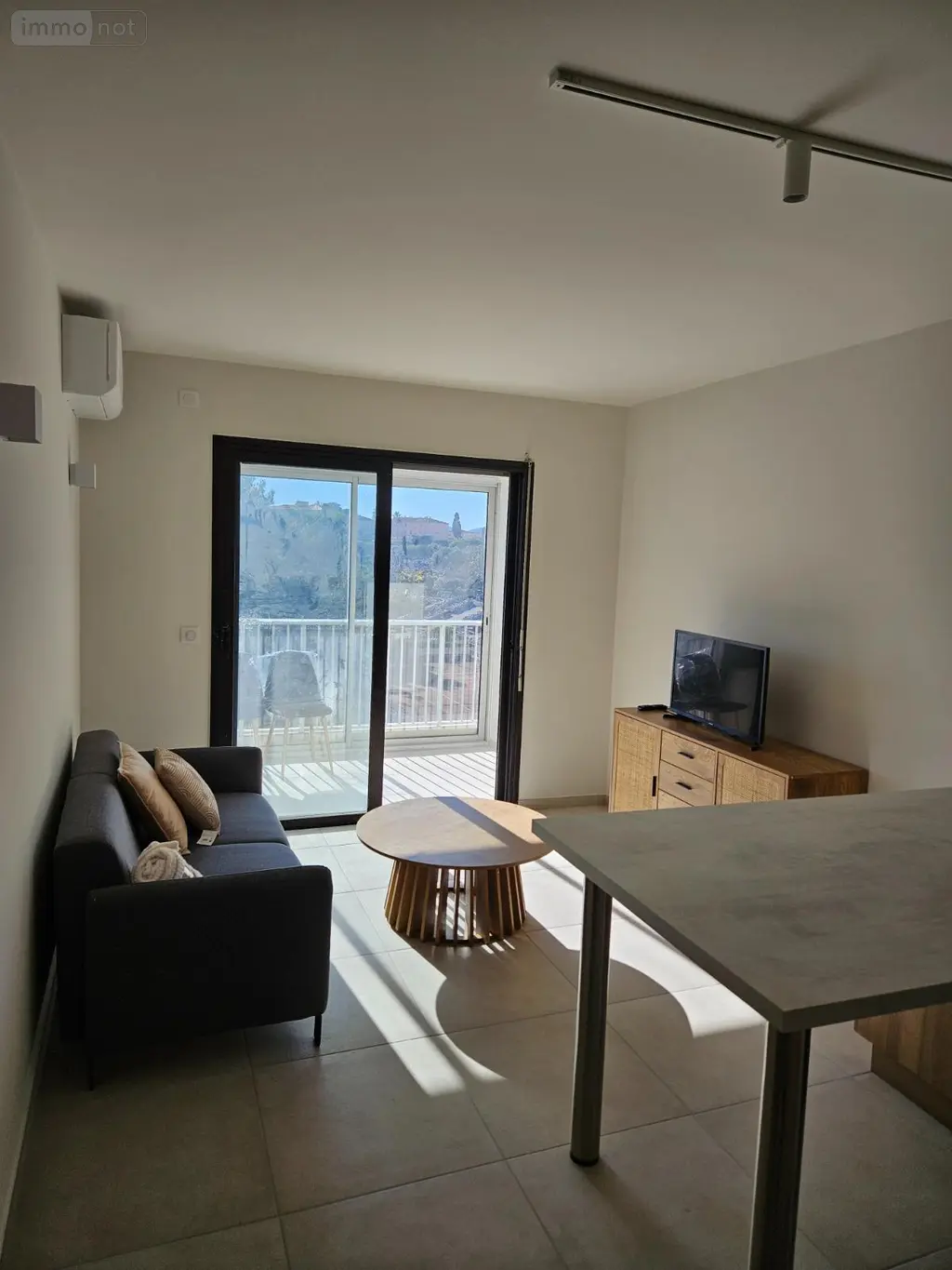 Appartement a vendre Fréjus 83600 Var 83 35 m2 2 pièces 155000 euros appartfrejus 010