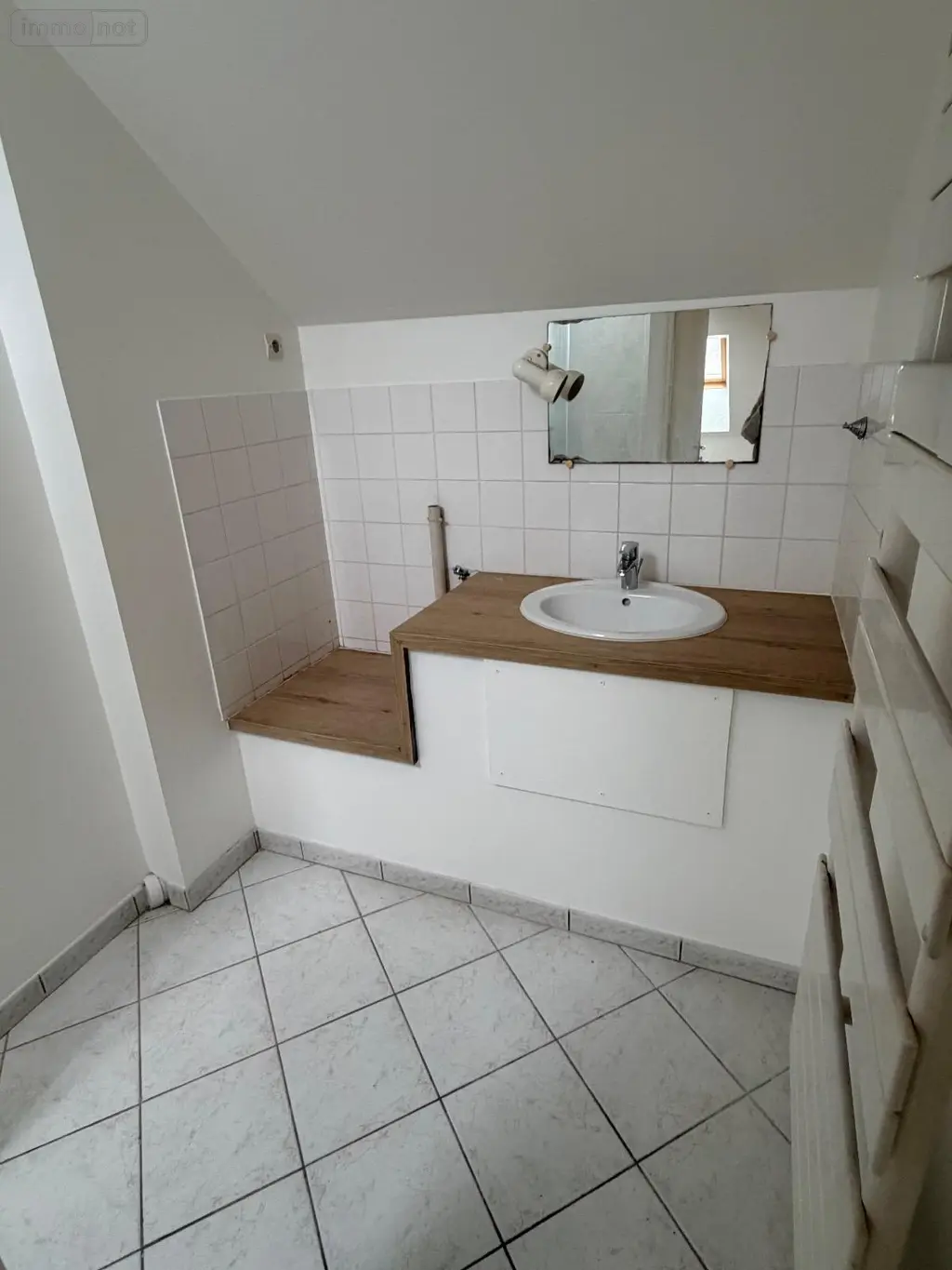 Immeuble de rapport a vendre Yvré-l'Évêque 72530 Sarthe 72 152 m2 8 pièces 221000 euros LMY/DU 012