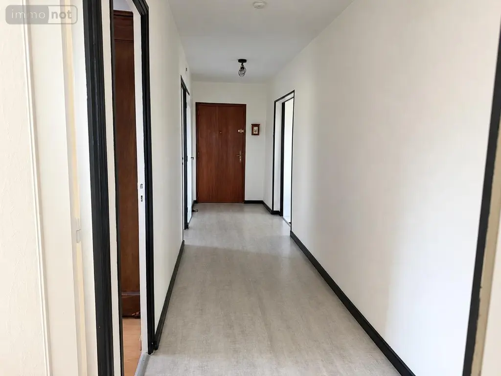 Appartement a vendre Saint-Lô 50000 Manche 50 94 m2 5 pièces 138800 euros 50130/26 005