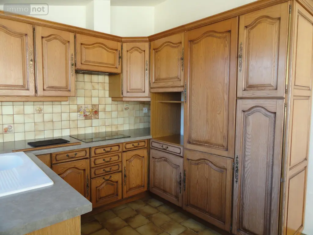 Location appartement Le Mêle-sur-Sarthe 61170 Orne 61 61 m2 2 pièces 460 euros GF 002