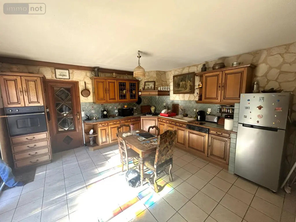 Maison a vendre Saint-Just-Luzac 17320 Charente-Maritime 17 155 m2 5 pièces 313200 euros FD/JOM/26-13 003
