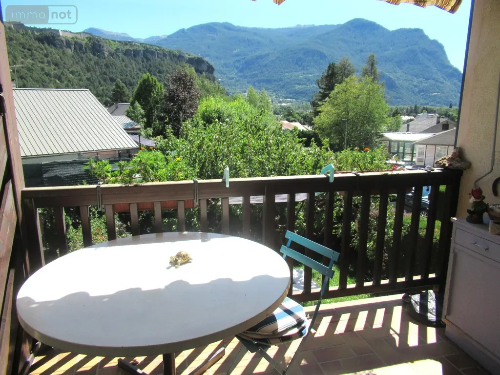 Appartement a vendre Eygliers 05600 Hautes-Alpes 05 52 m2 2 pièces 160000 euros SOUS PROMESSE DE VENTE / VENDU 002