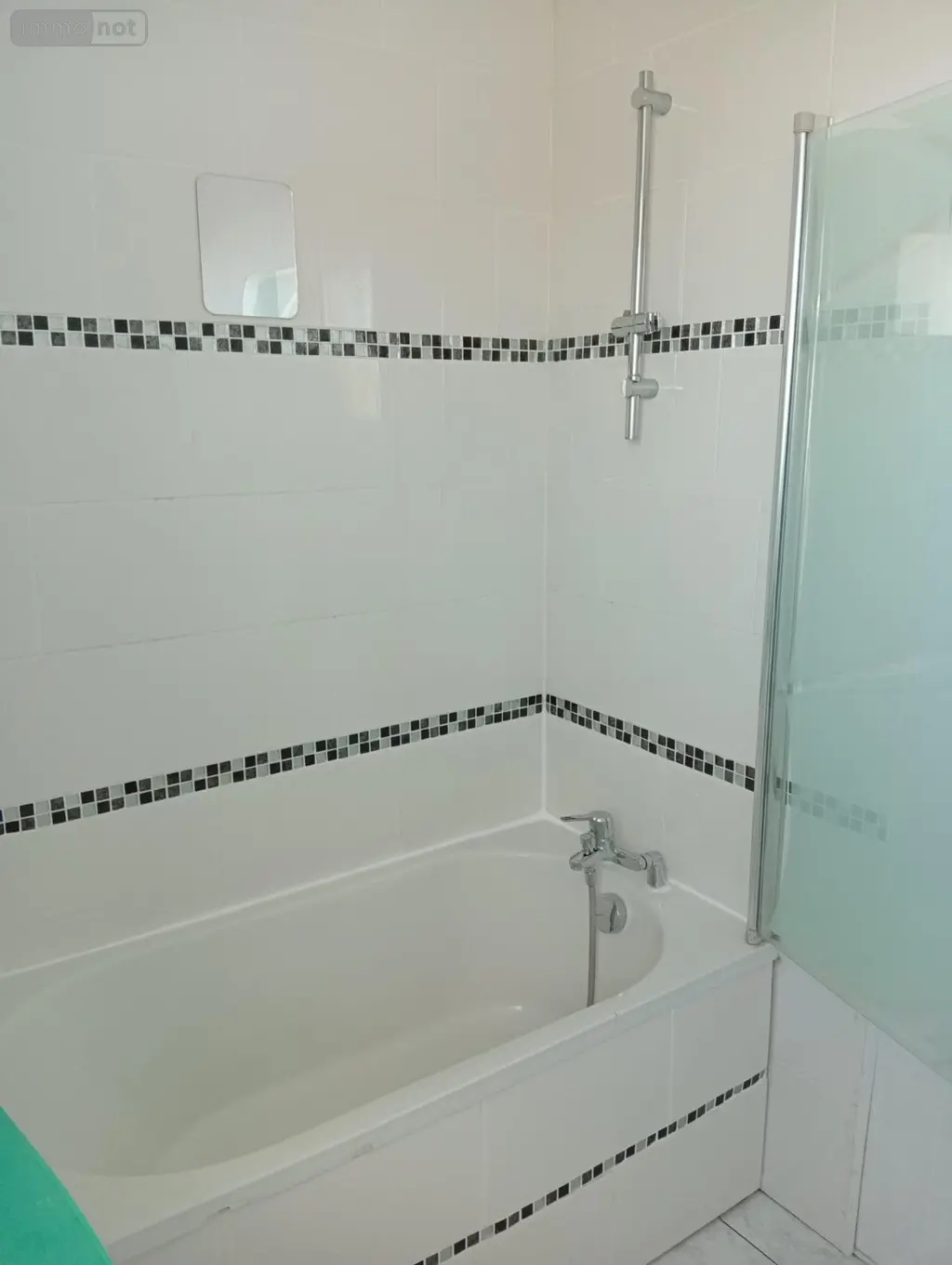 Location maison Saint-Ouen-du-Tilleul 27670 Eure 27 74 m2 3 pièces 867 euros LOC 115015 010