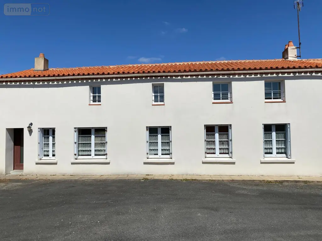 Maison a vendre Venansault 85190 Vendée 85 167 m2 7 pièces 280000 euros maisoncton 005