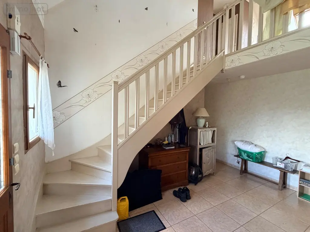 Maison a vendre Yvré-l'Évêque 72530 Sarthe 72 145 m2 5 pièces 325500 euros LMY/MOU 004