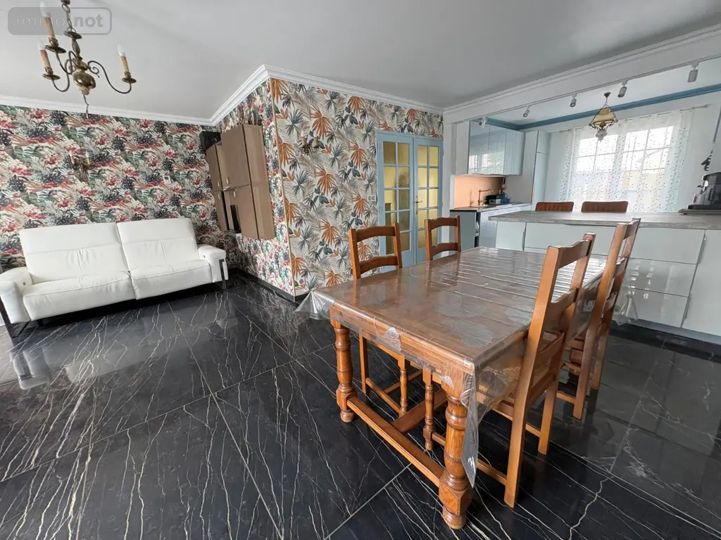 Maison a vendre Chartres 28000 Eure-et-Loir 28 5 pièces 326025 euros 97 005