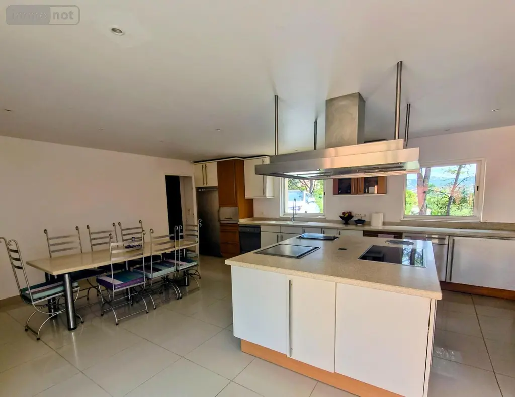 Propriete a vendre Sainte-Maxime 83120 Var 83 295 m2 8 pièces 4500000 euros propritésaintemaxime 013