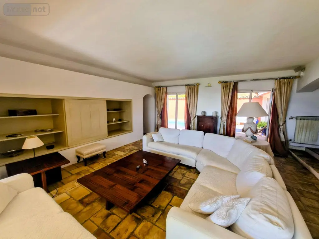 Propriete a vendre Sainte-Maxime 83120 Var 83 295 m2 8 pièces 4500000 euros propritésaintemaxime 020