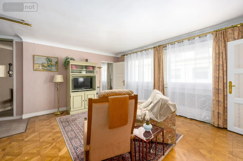 Appartement a vendre Levallois-Perret 92300 Hauts-de-Seine 92 62 m2 3 pièces 531800 euros 3 PIECES LEVALLOIS PARC GUSTAVE EIFFEIL 008