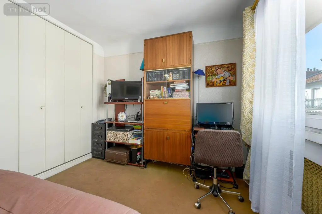 Appartement a vendre Levallois-Perret 92300 Hauts-de-Seine 92 62 m2 3 pièces 531800 euros 3 PIECES LEVALLOIS PARC GUSTAVE EIFFEIL 010