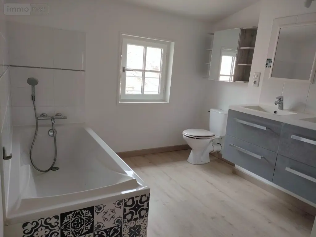 Maison a vendre Niort 79000 Deux-Sèvres 79 144 m2 5 pièces 275468 euros 79003-18 005