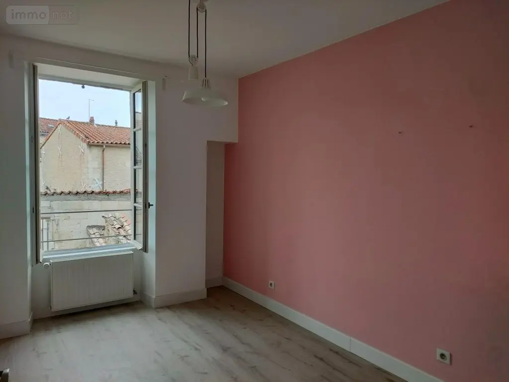 Maison a vendre Niort 79000 Deux-Sèvres 79 144 m2 5 pièces 275468 euros 79003-18 008