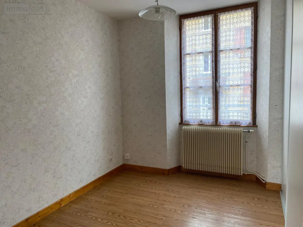 Location appartement Paray-le-Monial 71600 Saône-et-Loire 71 60 m2 3 pièces 520 euros LOC - A - PLM 012