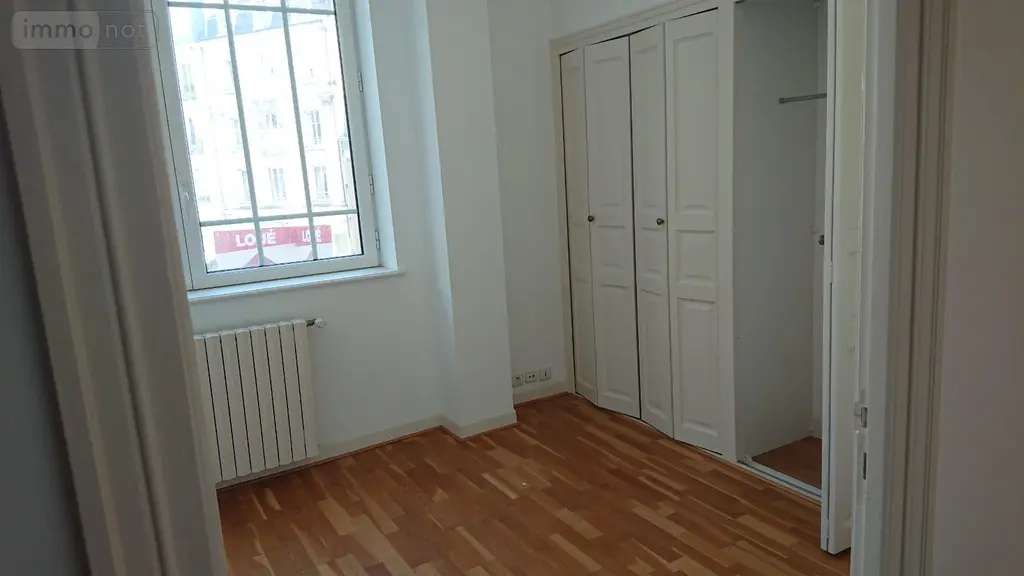 Location appartement Reims 51100 Marne 51 68 m2 4 pièces 1040 euros SYM1D 003
