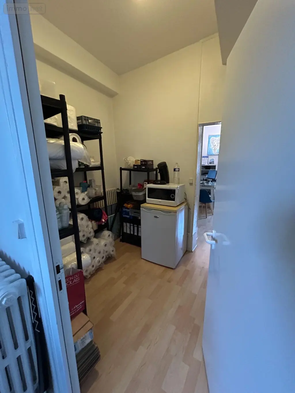 Location fonds et murs commerciaux Givry 71640 Saône-et-Loire 71 13 m2 1 pièce 450 euros Local professionnel 005