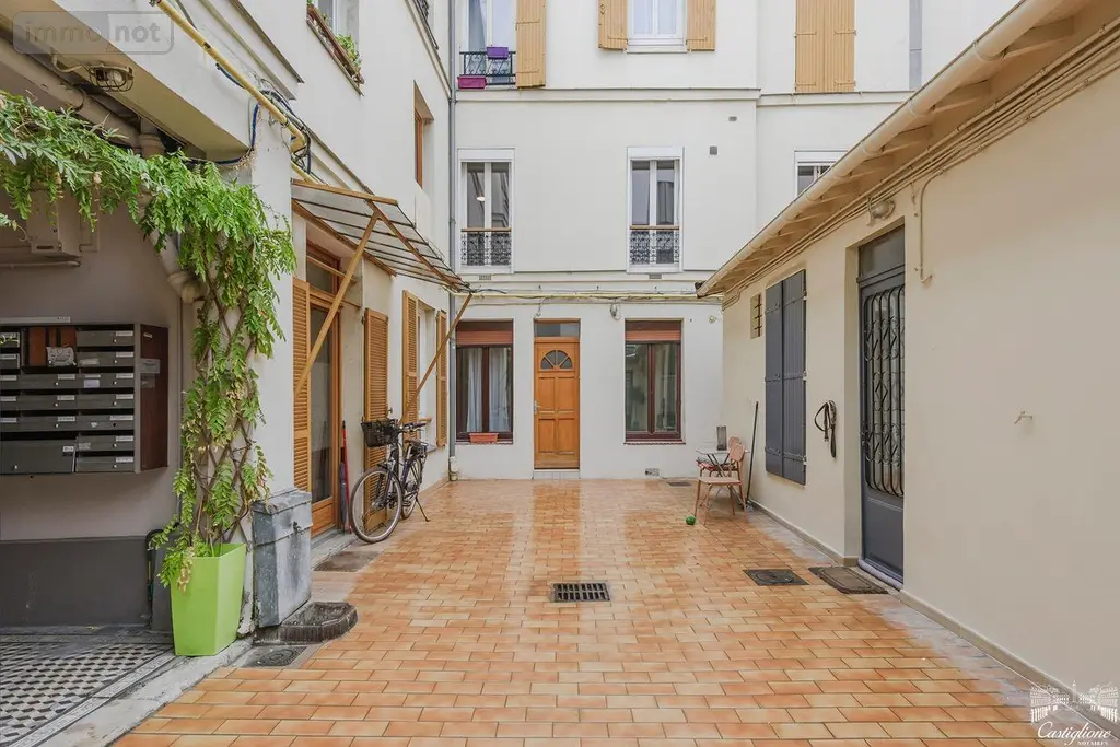Appartement a vendre Paris 18e Arrondissement 75018 Paris 75 36 m2 1 pièce 332800 euros 5 Impasse Letort 003