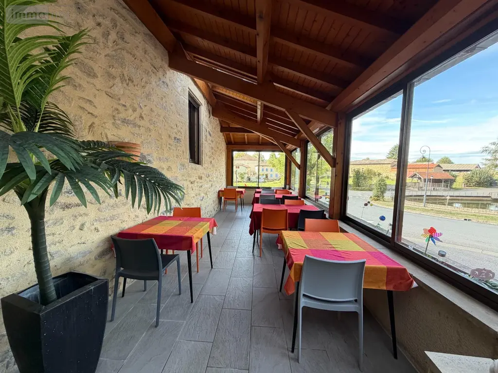 Immeuble de rapport a vendre Gorses 46210 Lot 46 273 m2 12 pièces 199700 euros 26.008 003