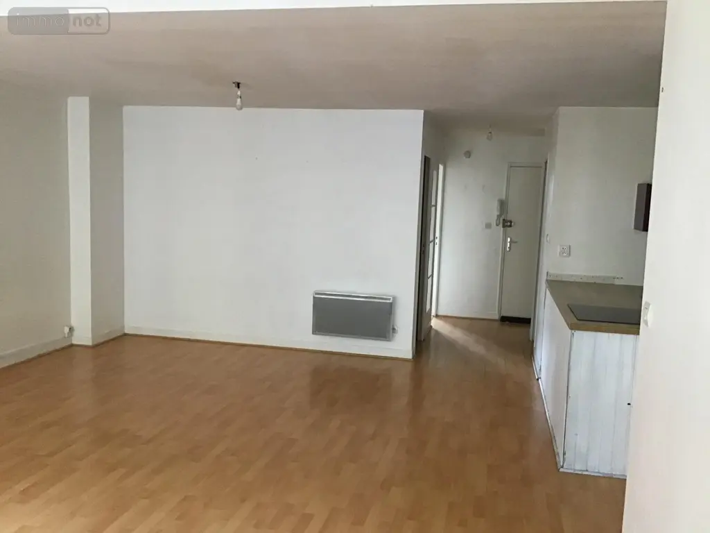 Location appartement Valognes 50700 Manche 50 84 m2 3 pièces 625 euros location_appartement_com_50615_50700 002