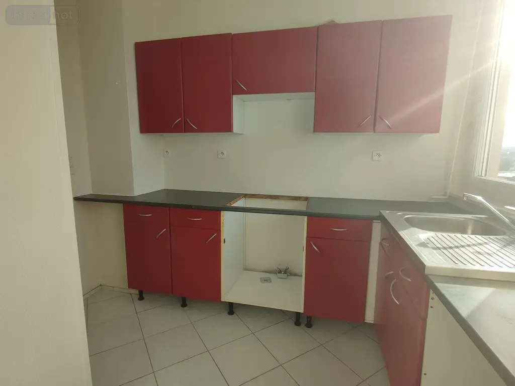 Location appartement Sotteville-lès-Rouen 76300 Seine-Maritime 76 58 m2 3 pièces 690 euros 2026L38 004