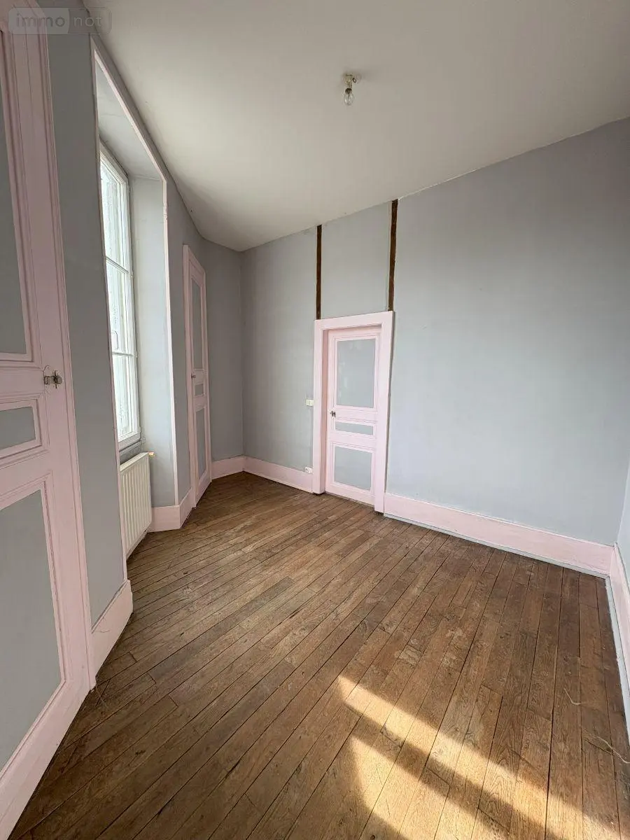Maison a vendre Saint-Gaultier 36800 Indre 36 167 m2 8 pièces 95400 euros 037/916 015