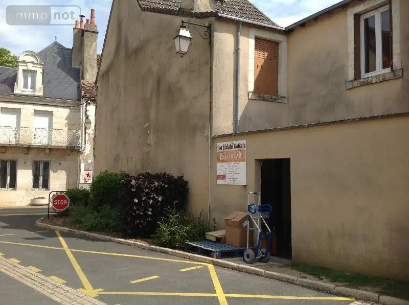 Immeuble de rapport a vendre Saint-Gaultier 36800 Indre 36 112 m2 58300 euros 037/1093 004