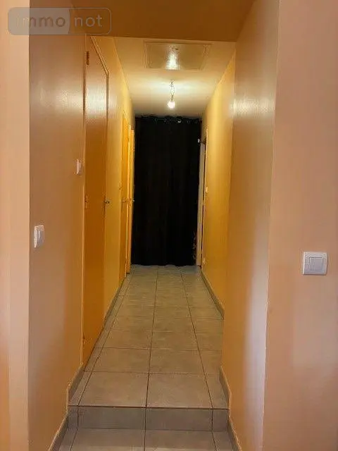 Location appartement Sauvigny-le-Bois 89200 Yonne 89 41 m2 2 pièces 475 euros 89099/140052 012