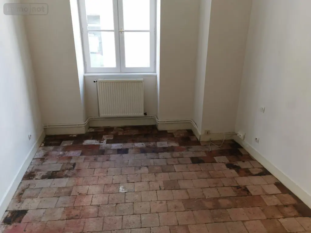 Location appartement Mer 41500 Loir-et-Cher 41 68 m2 3 pièces 520 euros 4102/454 005