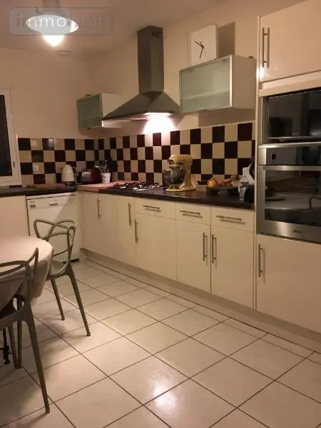 Location maison Franqueville-Saint-Pierre 76520 Seine-Maritime 76 120 m2 6 pièces 1351 euros 014/65 003