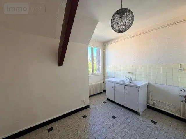 Location appartement Avallon 89200 Yonne 89 70 m2 3 pièces 590 euros 89099/140733 004