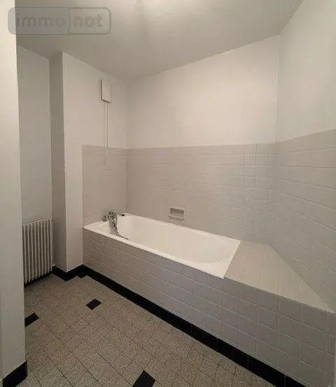 Location appartement Avallon 89200 Yonne 89 70 m2 3 pièces 590 euros 89099/140733 006