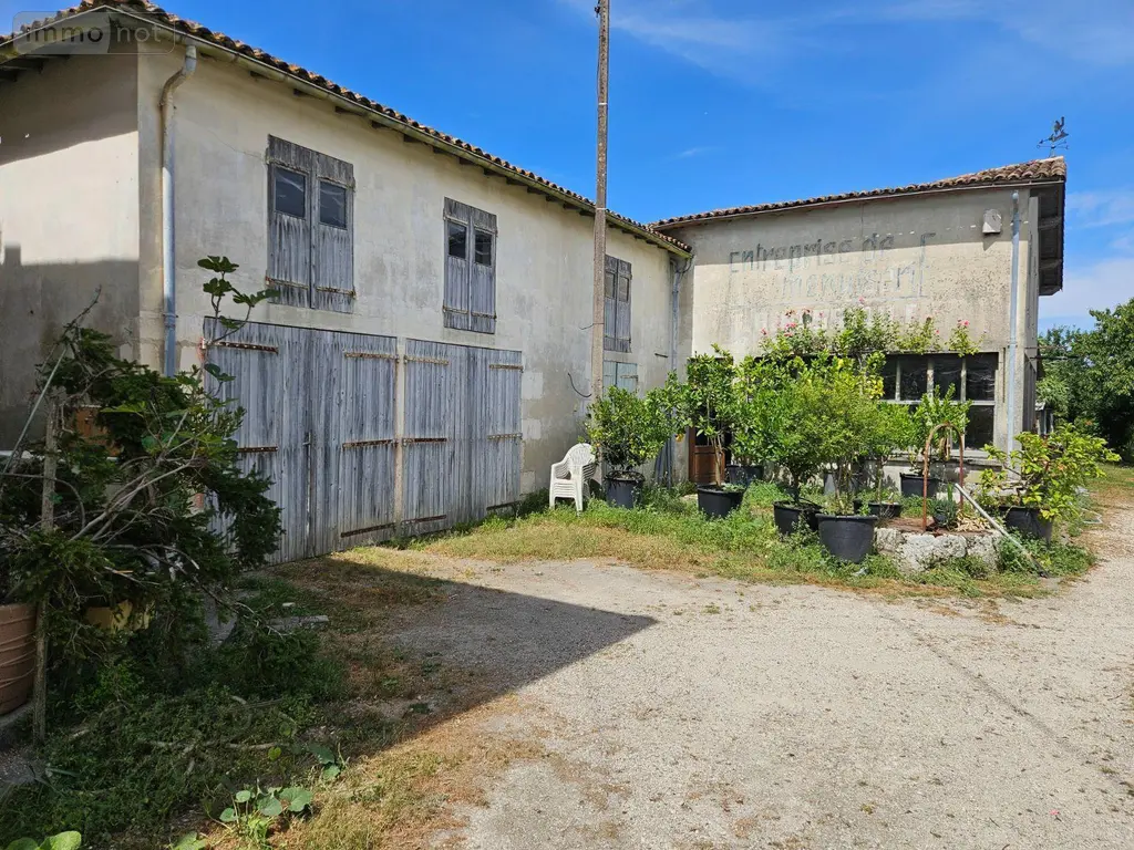 Viager maison Le Gua 17600 Charente-Maritime 17 160 m2 6 pièces 60000 euros V02028 004