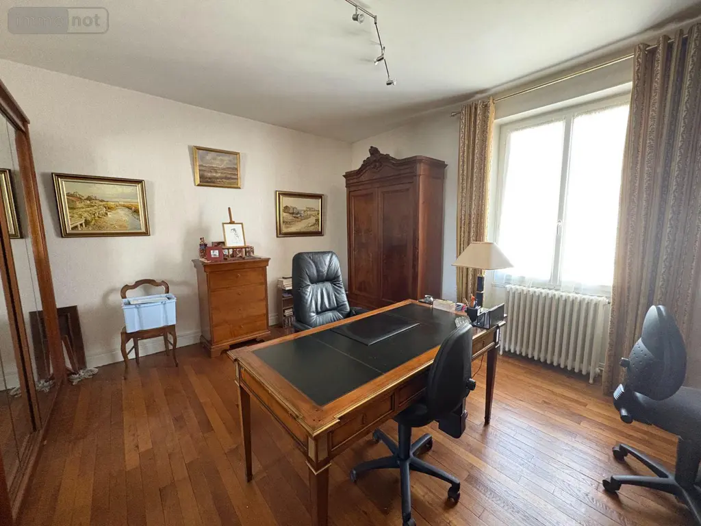 Maison a vendre Saint-Gaultier 36800 Indre 36 188 m2 7 pièces 148400 euros 037/1614 008