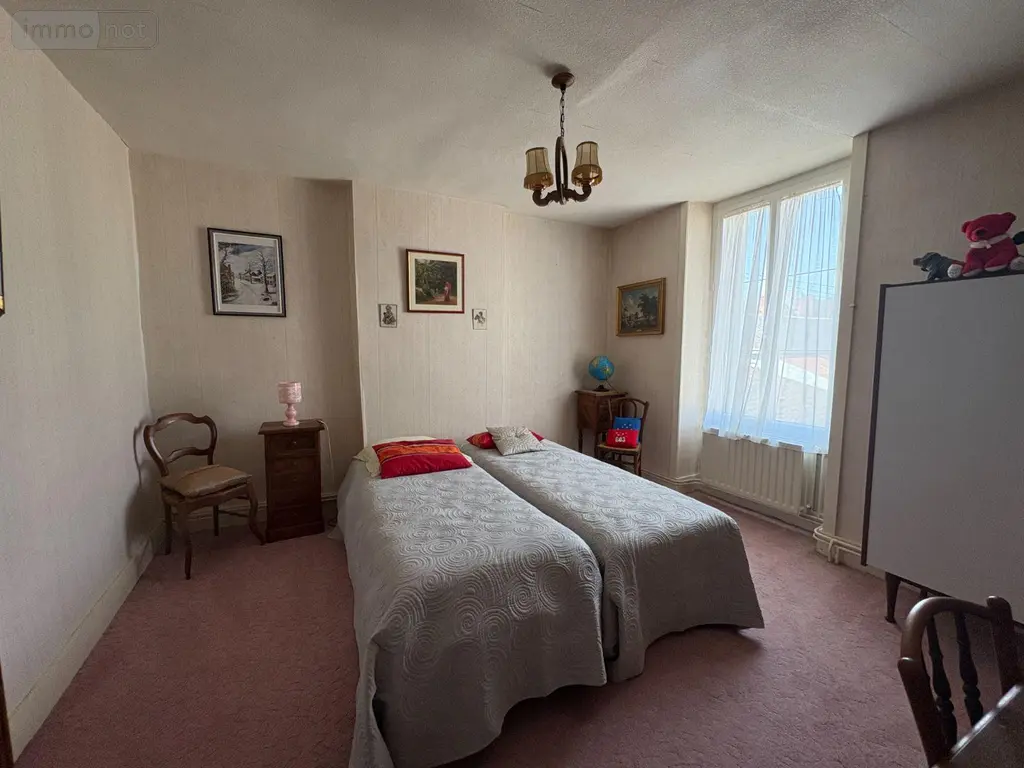 Maison a vendre Saint-Gaultier 36800 Indre 36 188 m2 7 pièces 148400 euros 037/1614 010