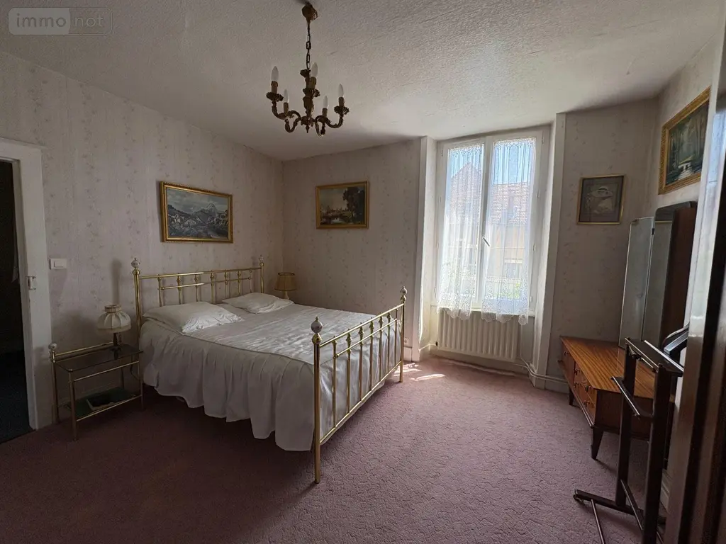 Maison a vendre Saint-Gaultier 36800 Indre 36 188 m2 7 pièces 148400 euros 037/1614 011
