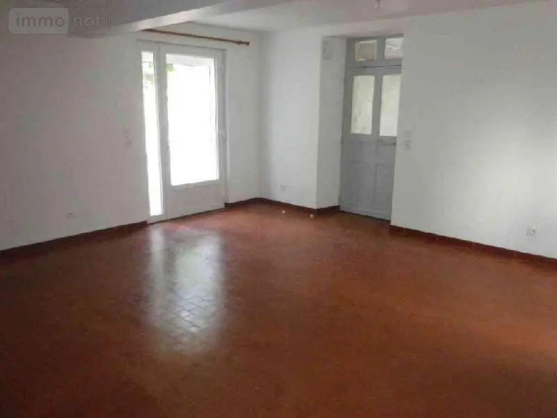 Location maison Vasselay 18110 Cher 18 62 m2 2 pièces 516 euros 142021M 003